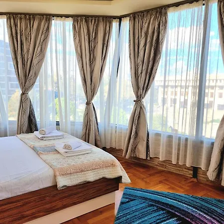Premium 2Bd Central View Burgas With Parking