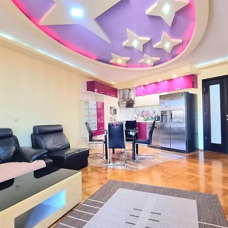 Premium 2Bd Central View Burgas With Parking Апартамент