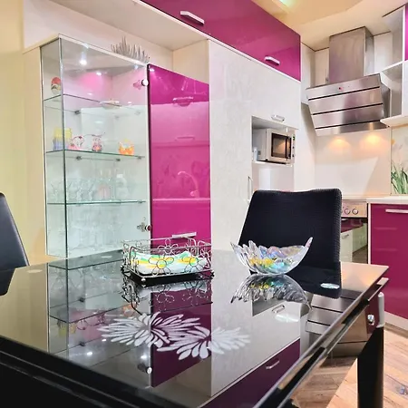 Premium 2Bd Central View Burgas With Parking Апартамент