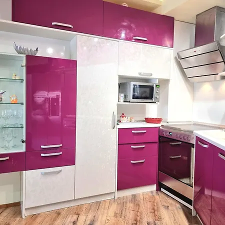 Апартамент Premium 2Bd Central View Burgas With Parking