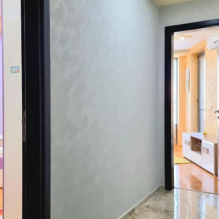 Апартамент Premium 2Bd Central View Burgas With Parking *