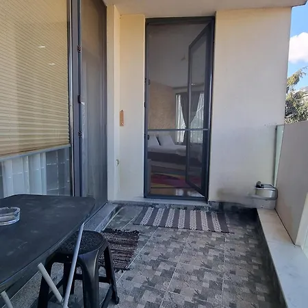 Апартамент Premium 2Bd Central View Burgas With Parking Бургас