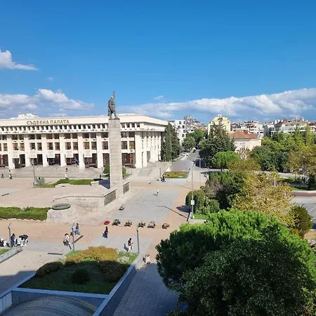 Апартамент Premium 2Bd Central View Burgas With Parking